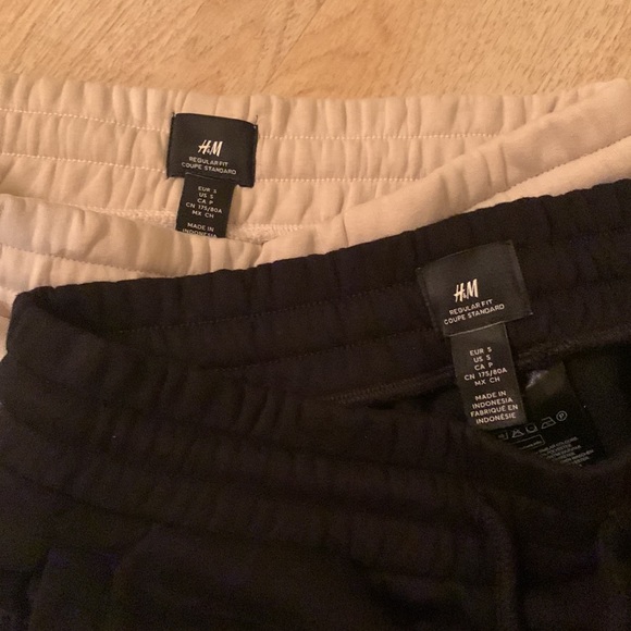 2 pairs of Men’s H&M shorts - Picture 2 of 4
